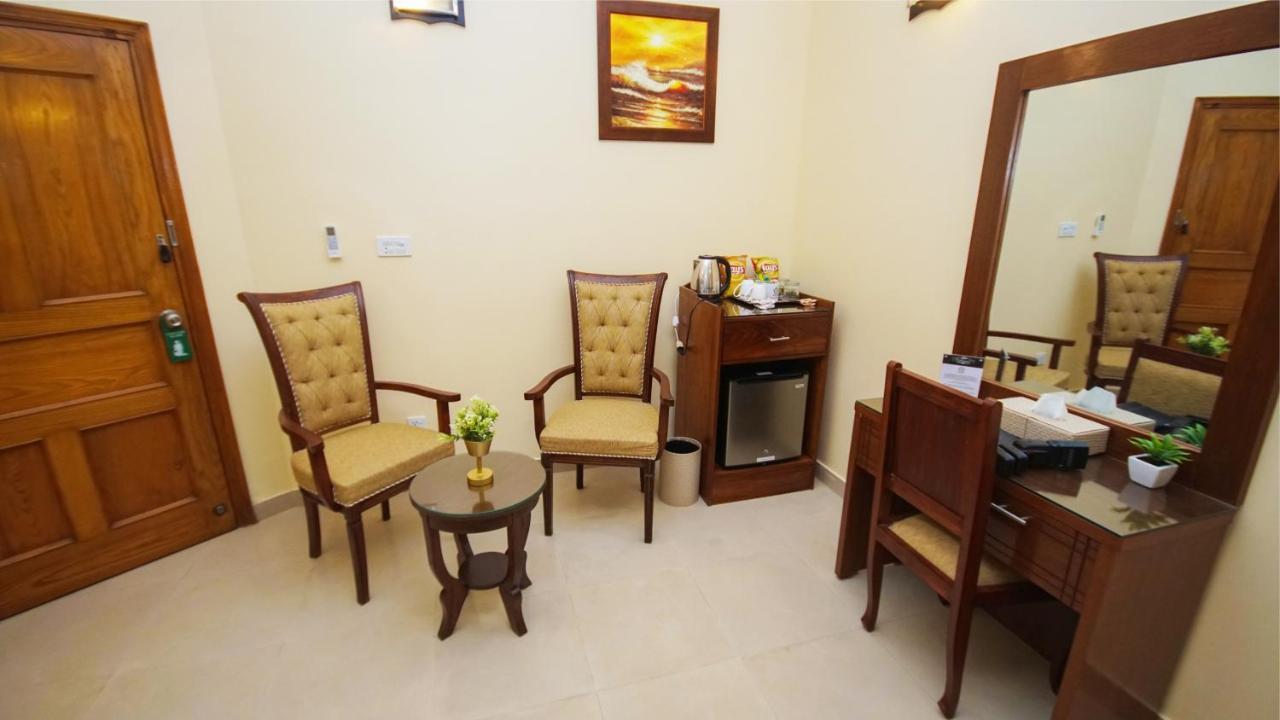 קראצ'י World Inn Hotel מראה חיצוני תמונה