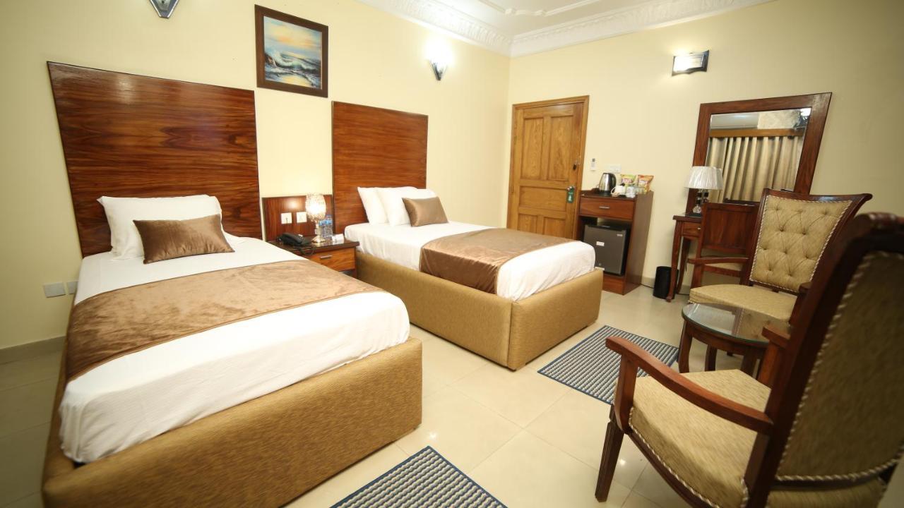 קראצ'י World Inn Hotel מראה חיצוני תמונה