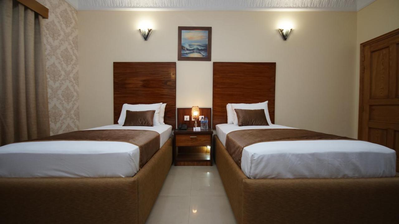 קראצ'י World Inn Hotel מראה חיצוני תמונה