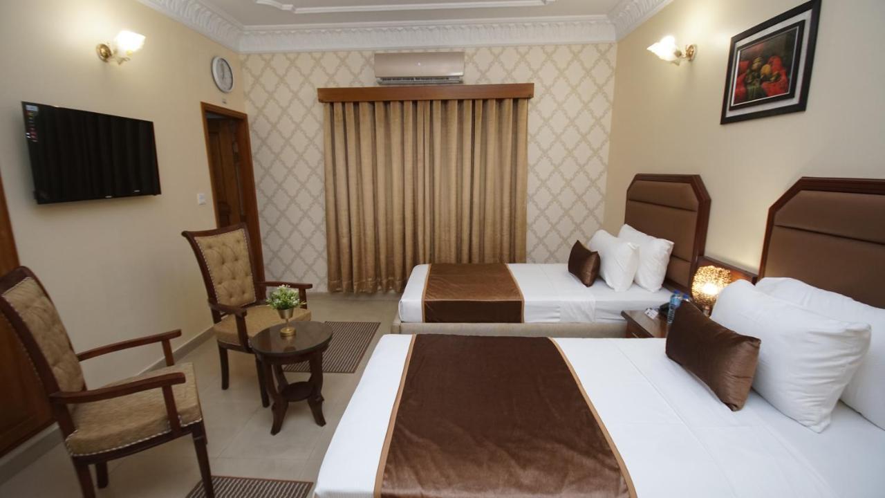 קראצ'י World Inn Hotel מראה חיצוני תמונה