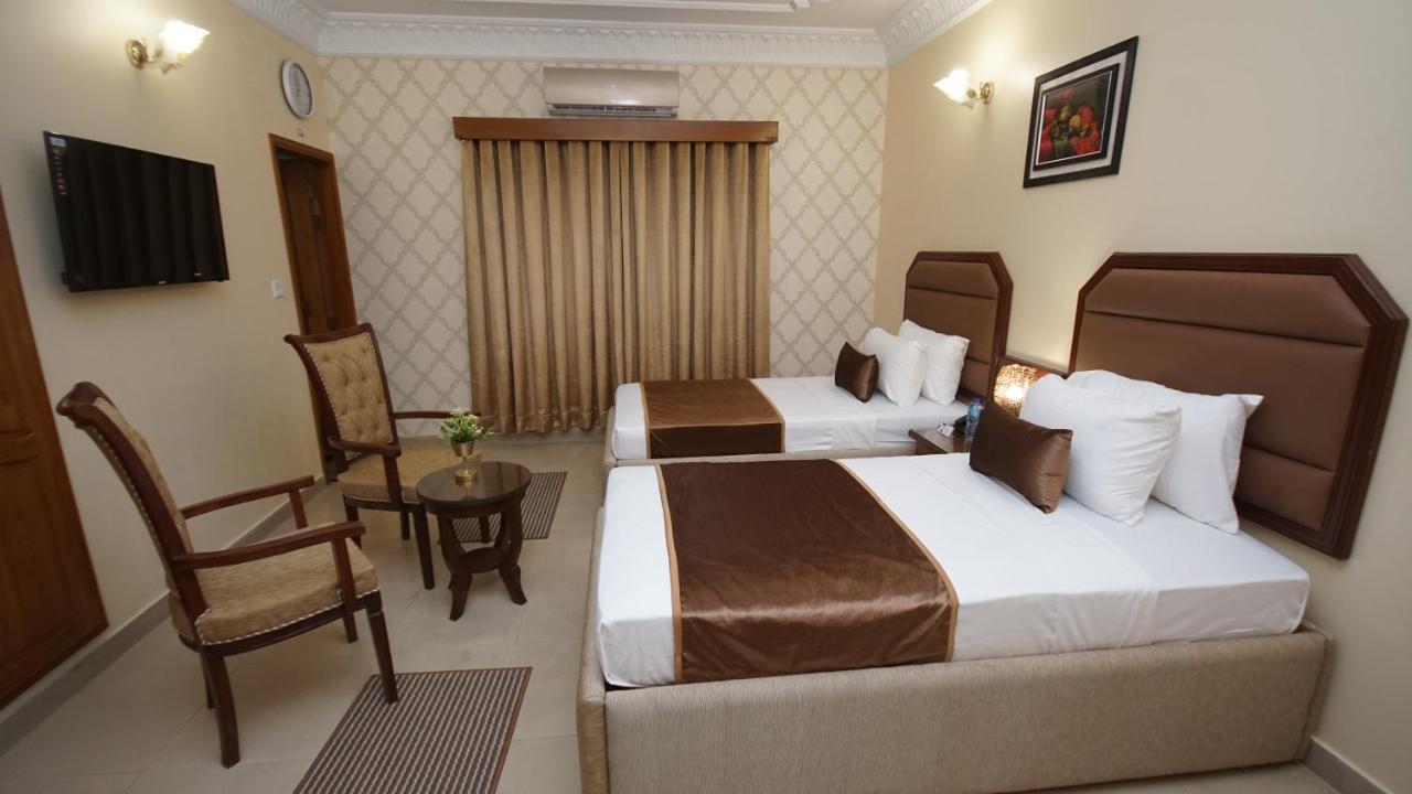 קראצ'י World Inn Hotel מראה חיצוני תמונה