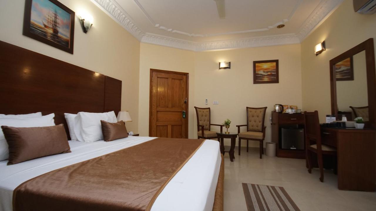 קראצ'י World Inn Hotel מראה חיצוני תמונה